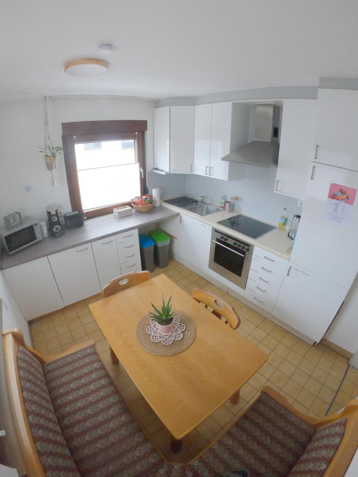 Happybnb Apartment Mit Sonniger Terrasse Lochgau 外观 照片